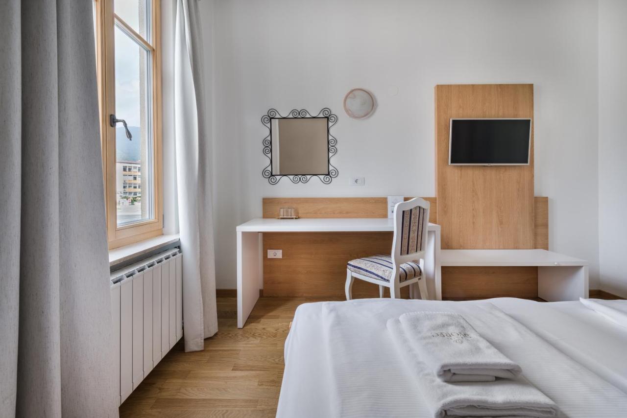 Hotel Dvorec Tolmin Dış mekan fotoğraf