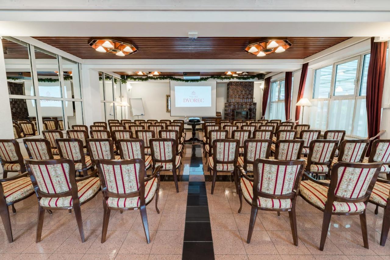 Hotel Dvorec Tolmin Dış mekan fotoğraf